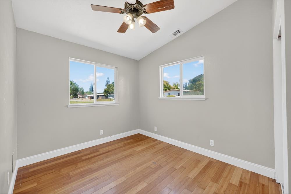 4828 Boyd Drive