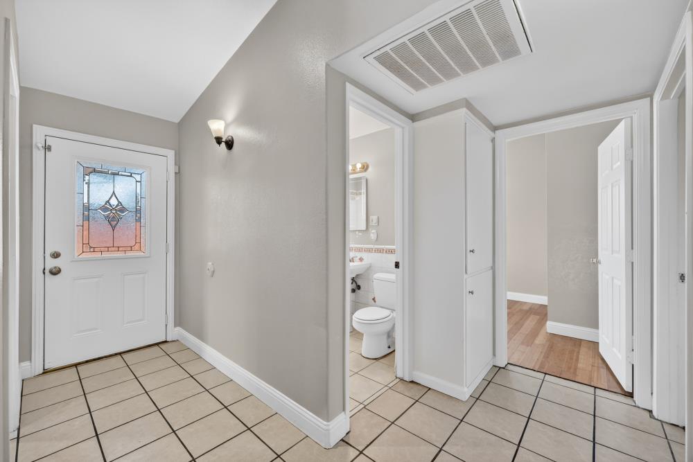 4828 Boyd Drive