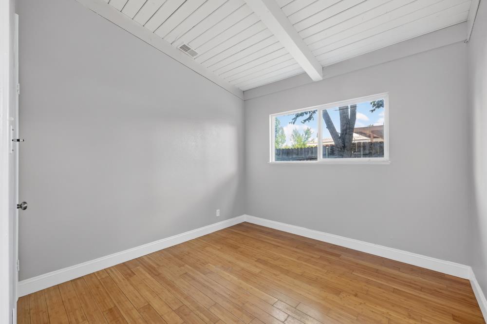 4828 Boyd Drive