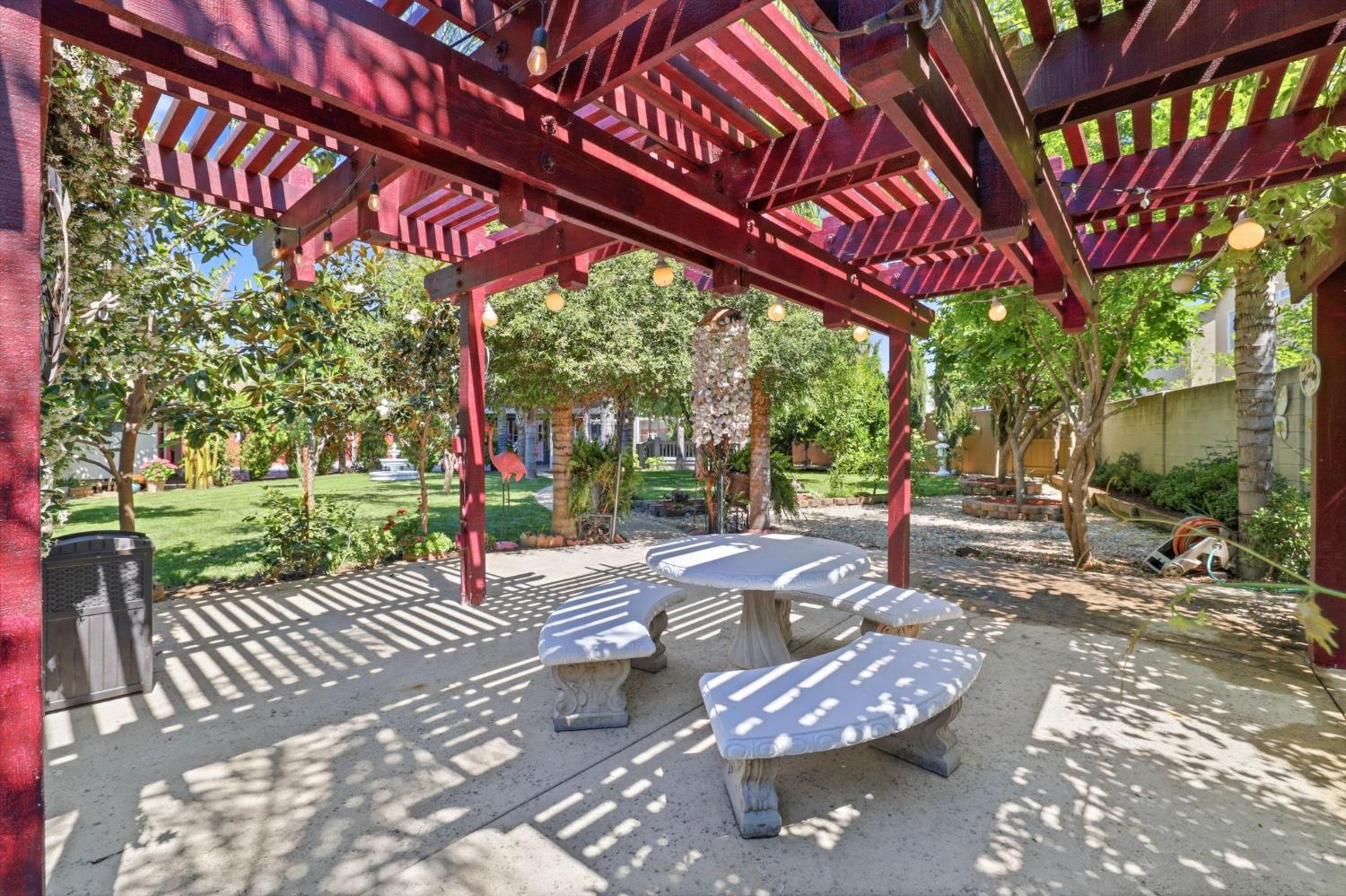8024 Bridgeburn Court