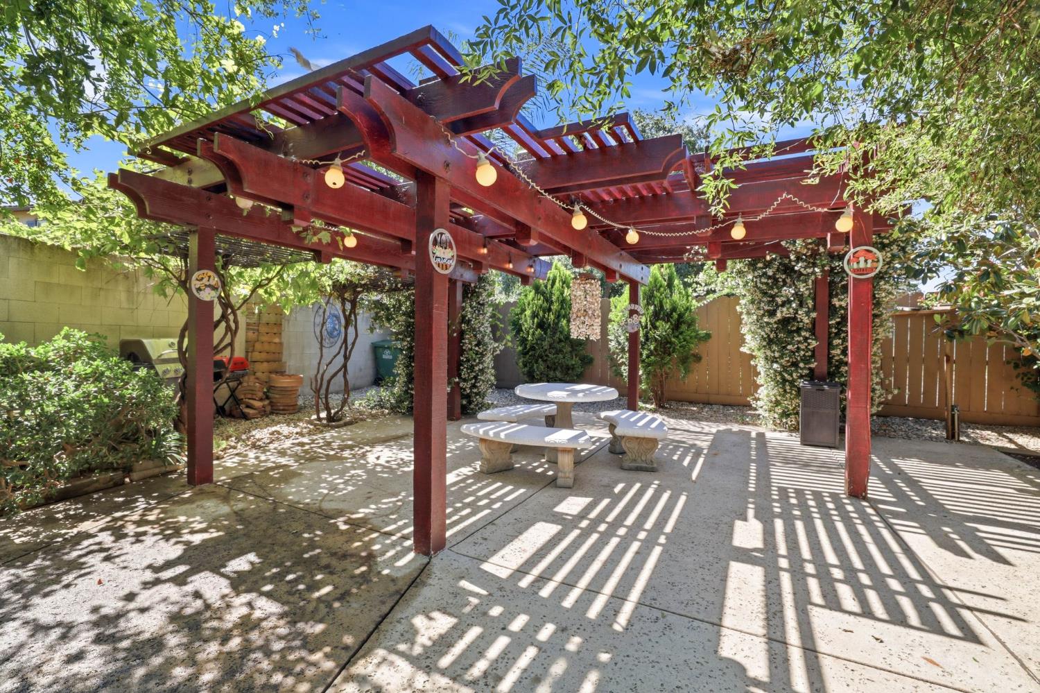 8024 Bridgeburn Court