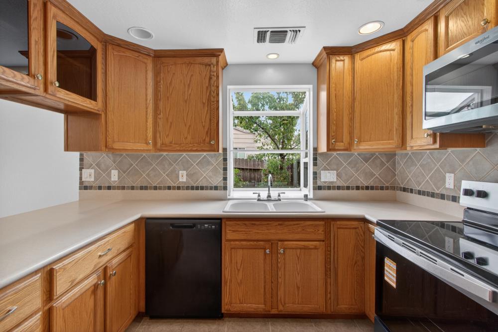 6013 Ellerslee Drive