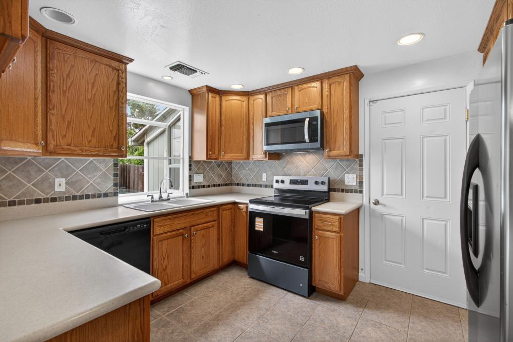 6013 Ellerslee Drive