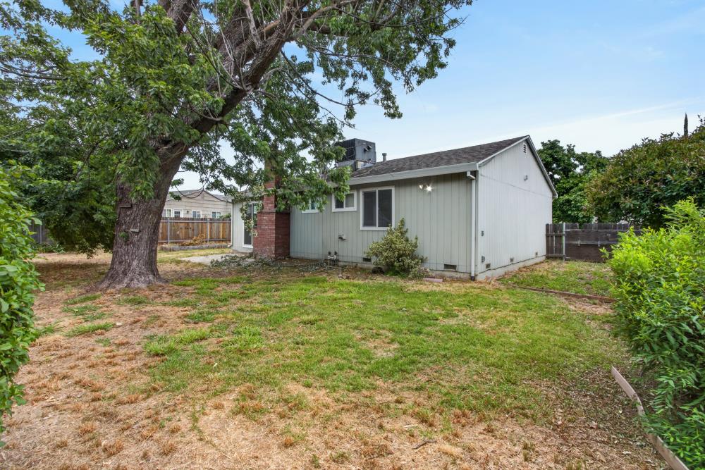 6013 Ellerslee Drive