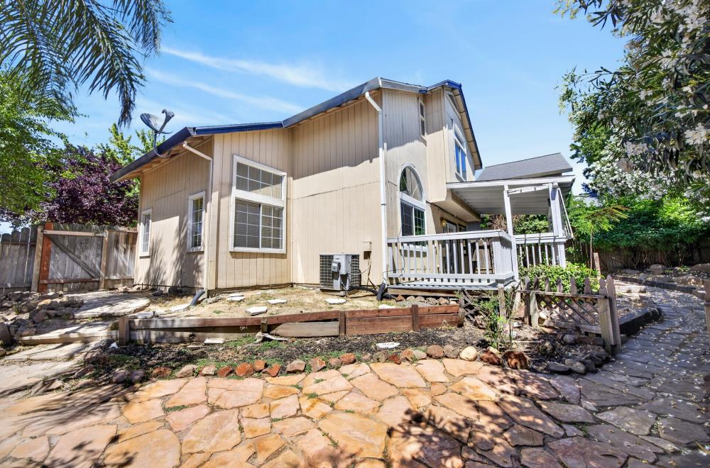 4038 Diane Drive
