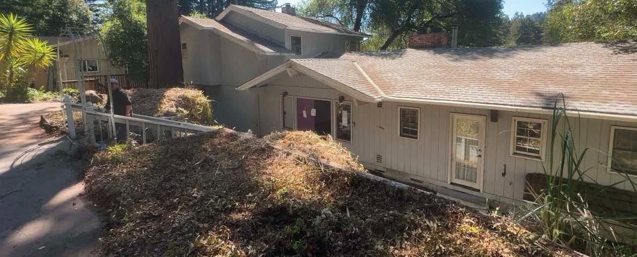 303 W Hilton Drive