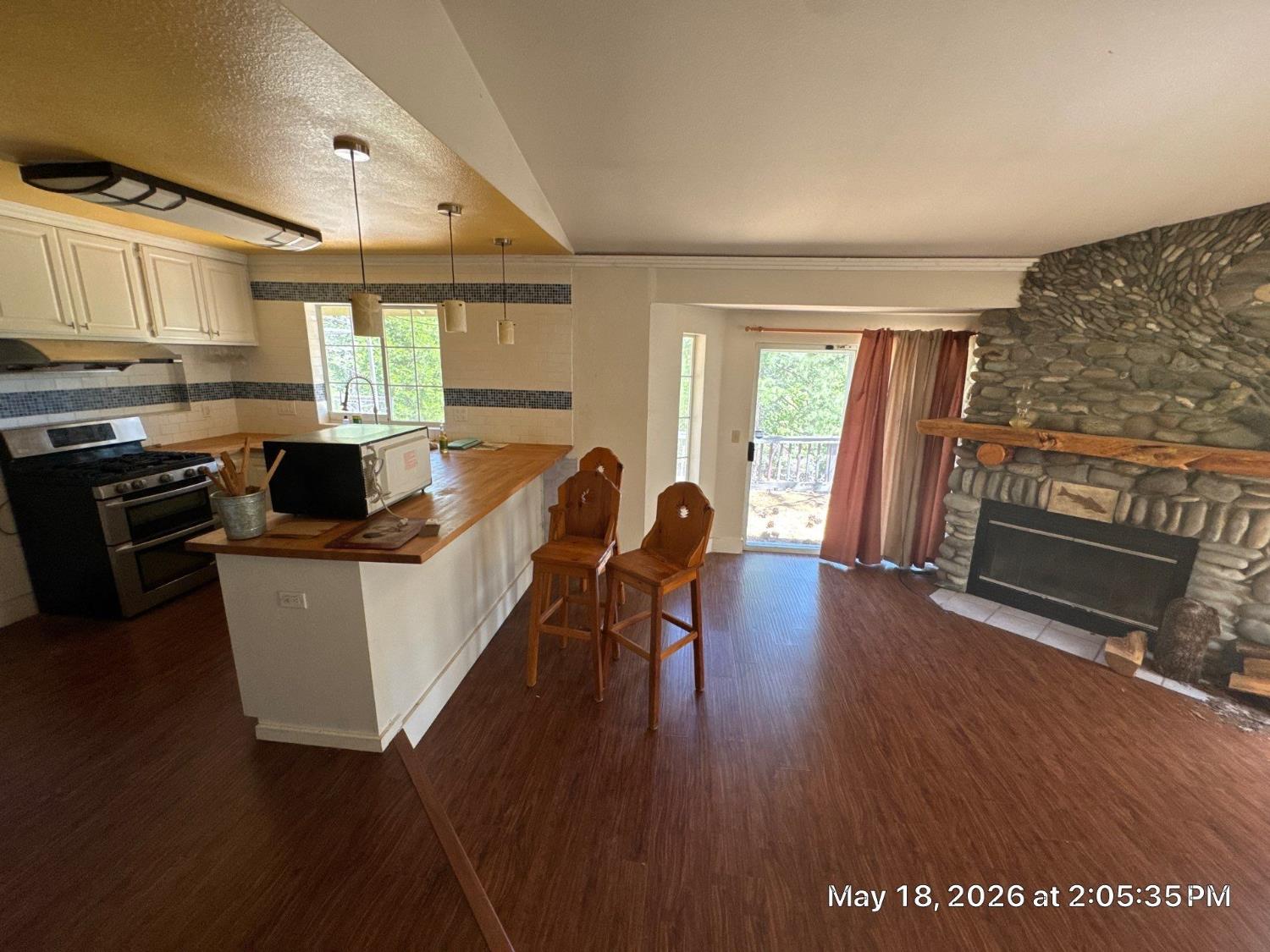 6396 Log Cabin Lane