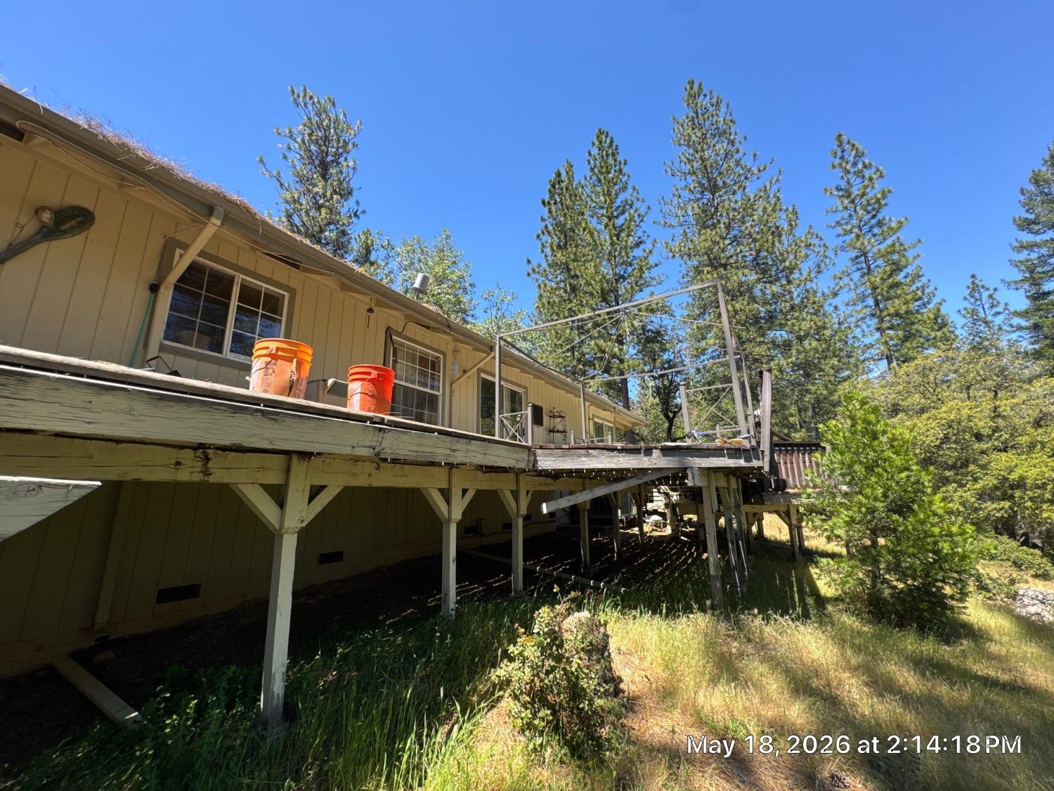 6396 Log Cabin Lane