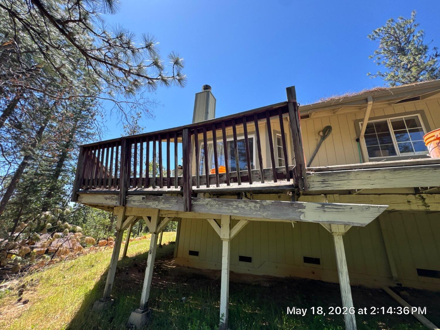 6396 Log Cabin Lane