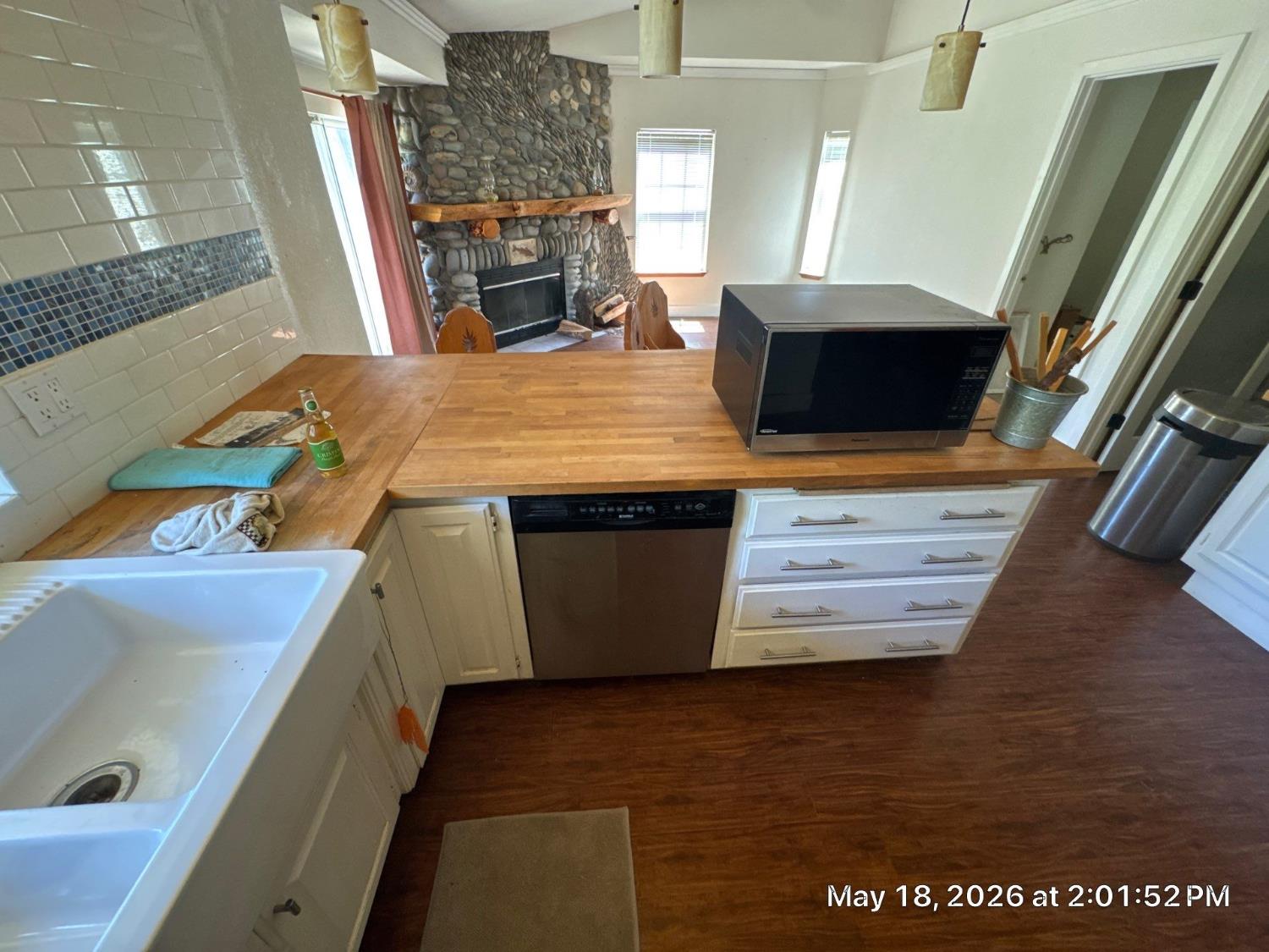 6396 Log Cabin Lane