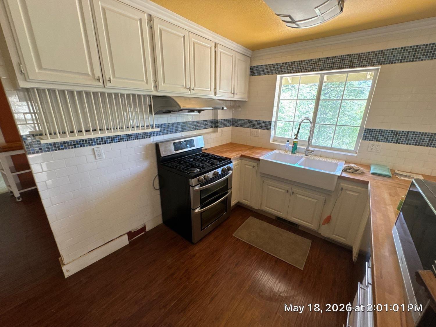 6396 Log Cabin Lane