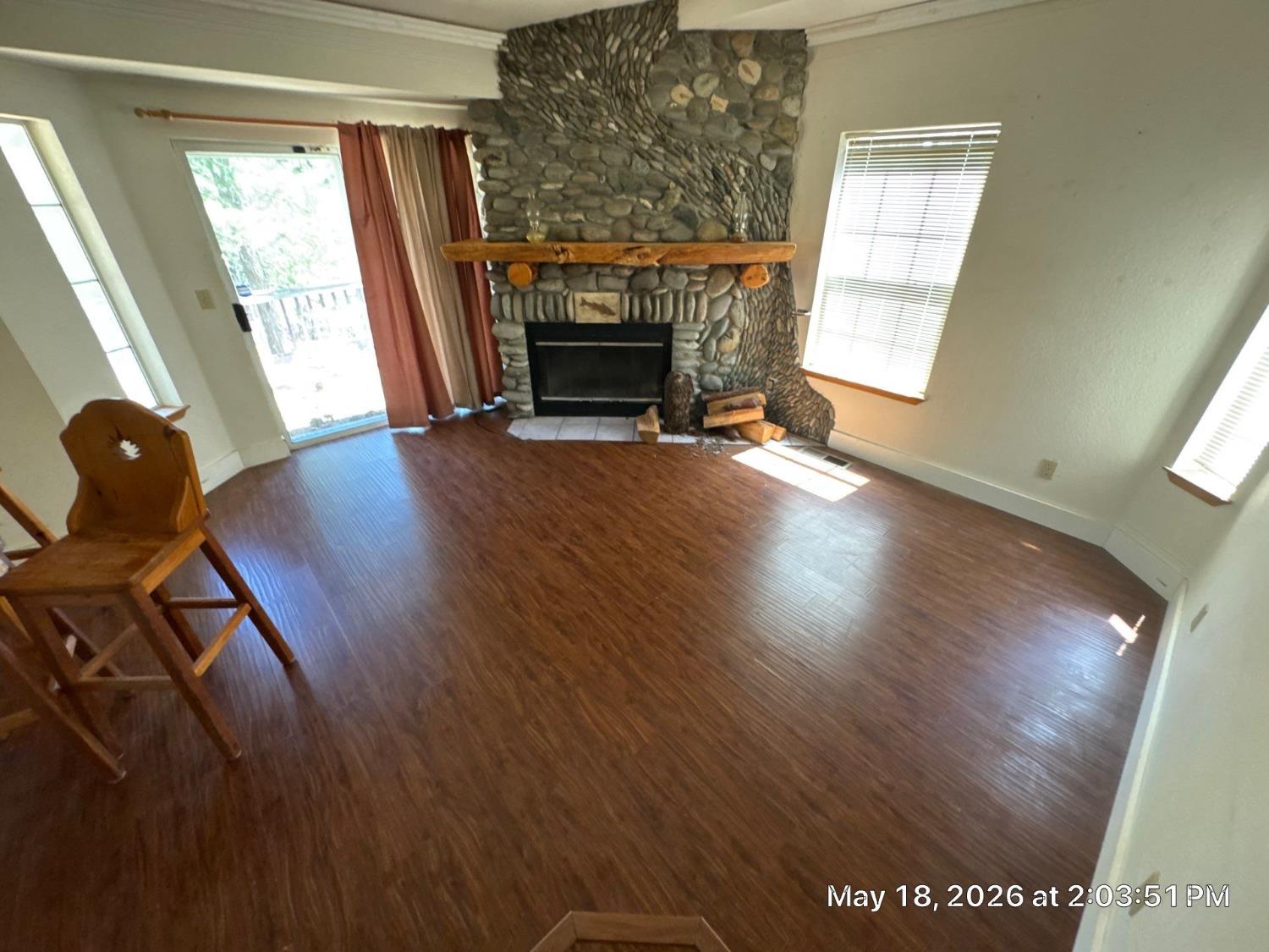 6396 Log Cabin Lane