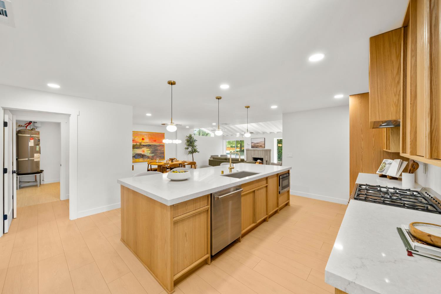 1489 Wentworth Avenue