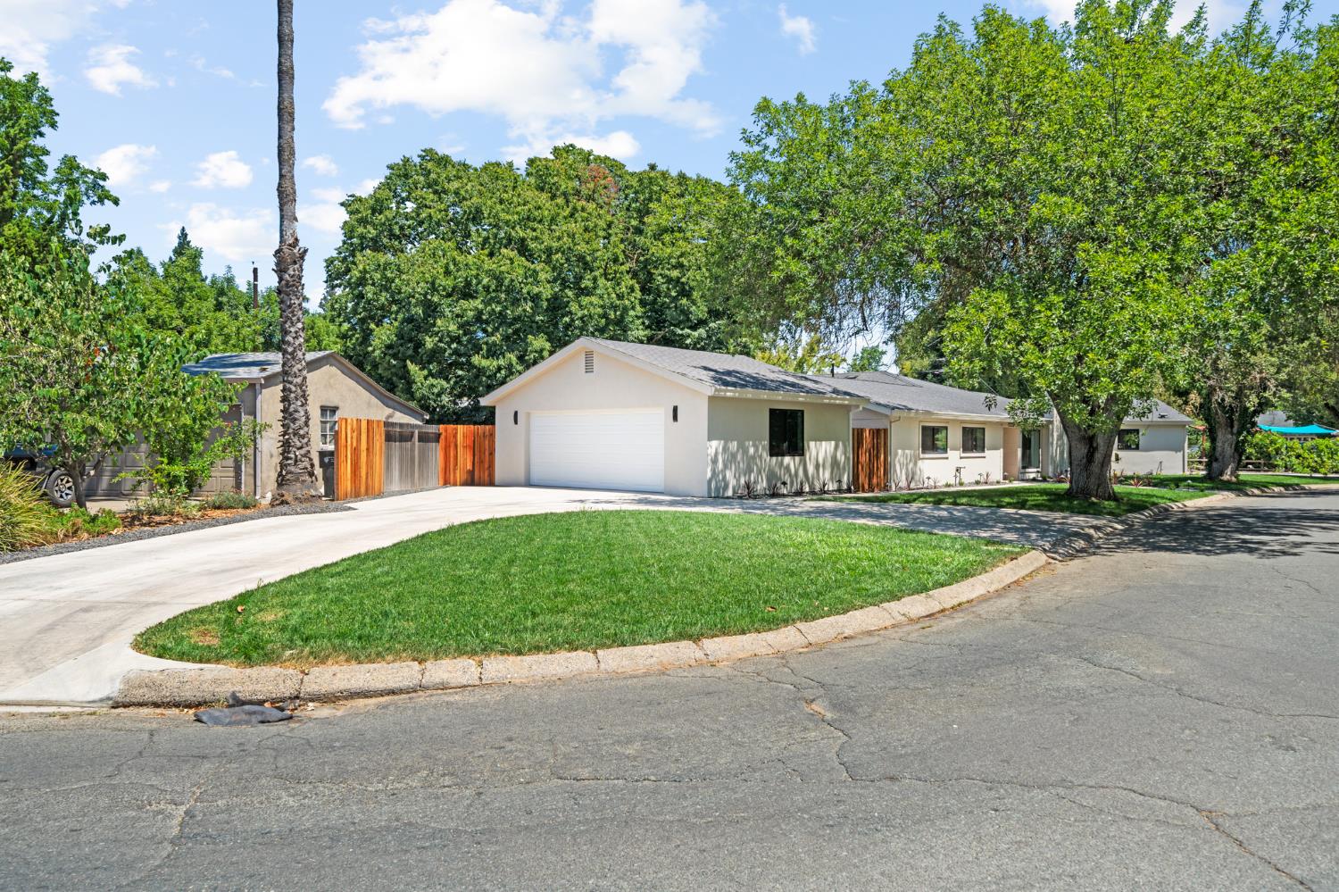 1489 Wentworth Avenue