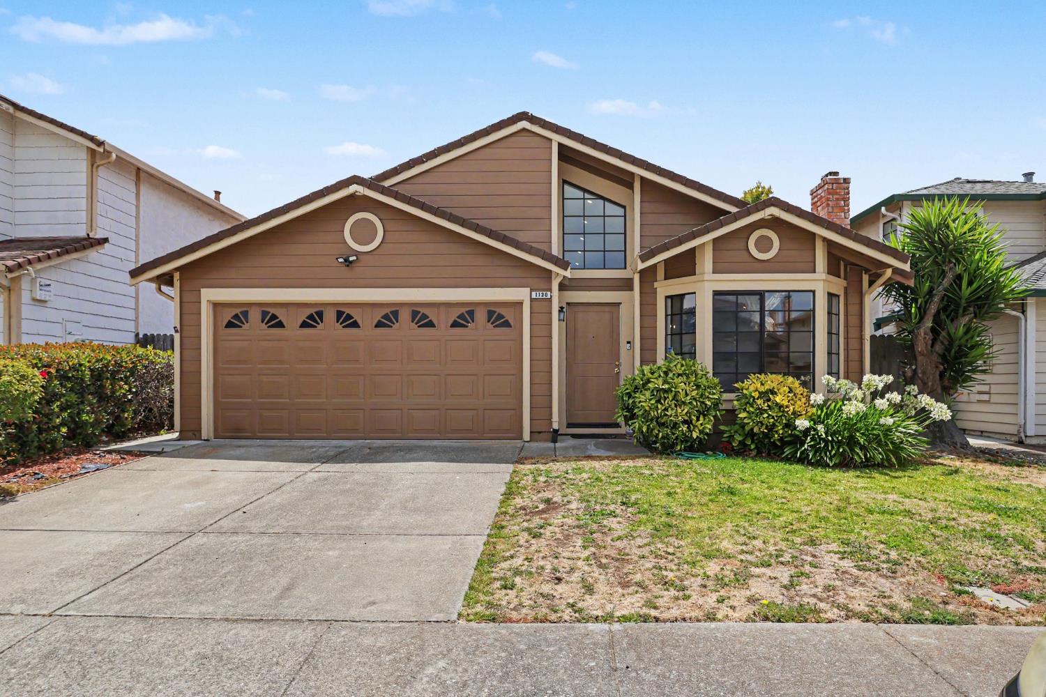 1130 Williams