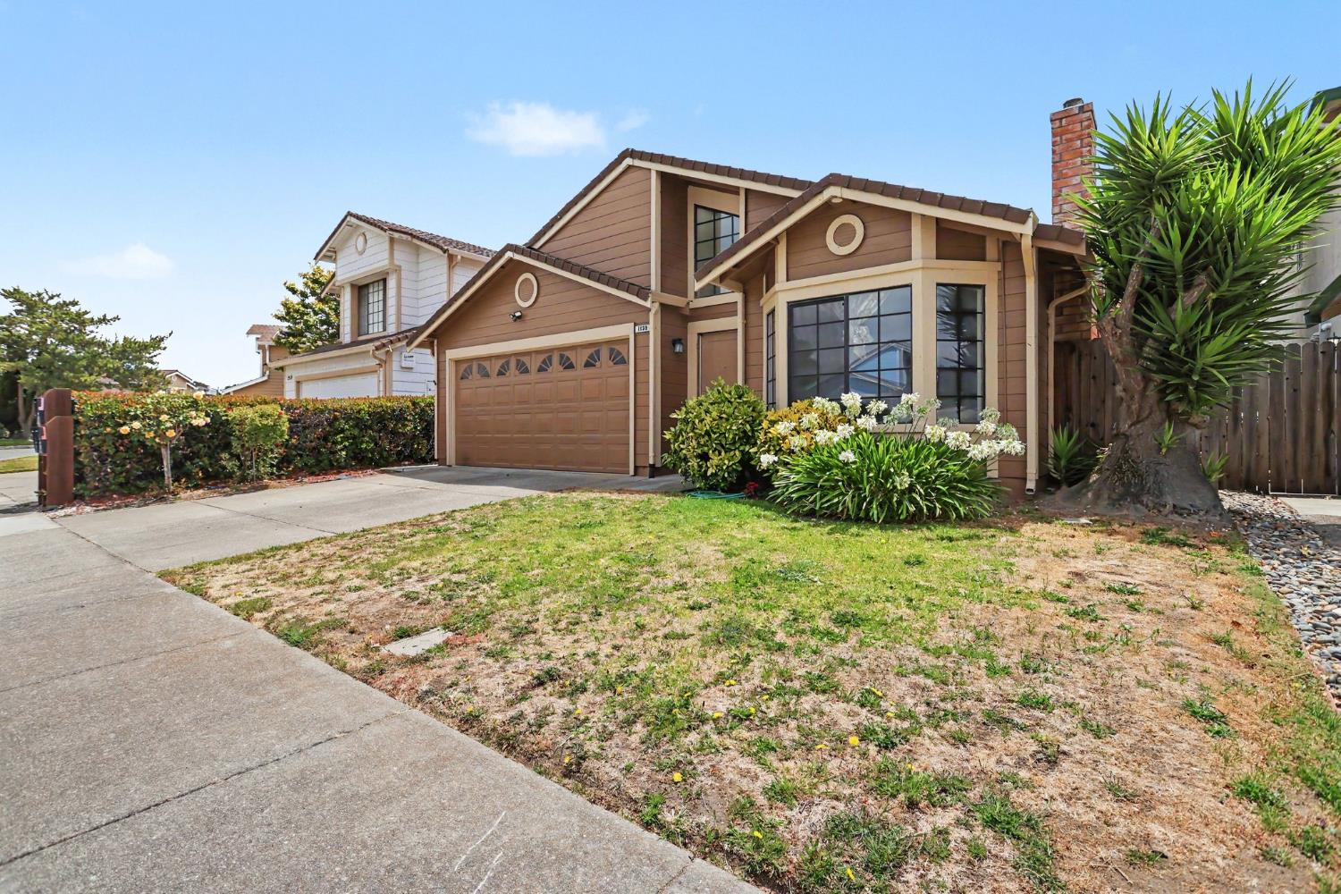 1130 Williams