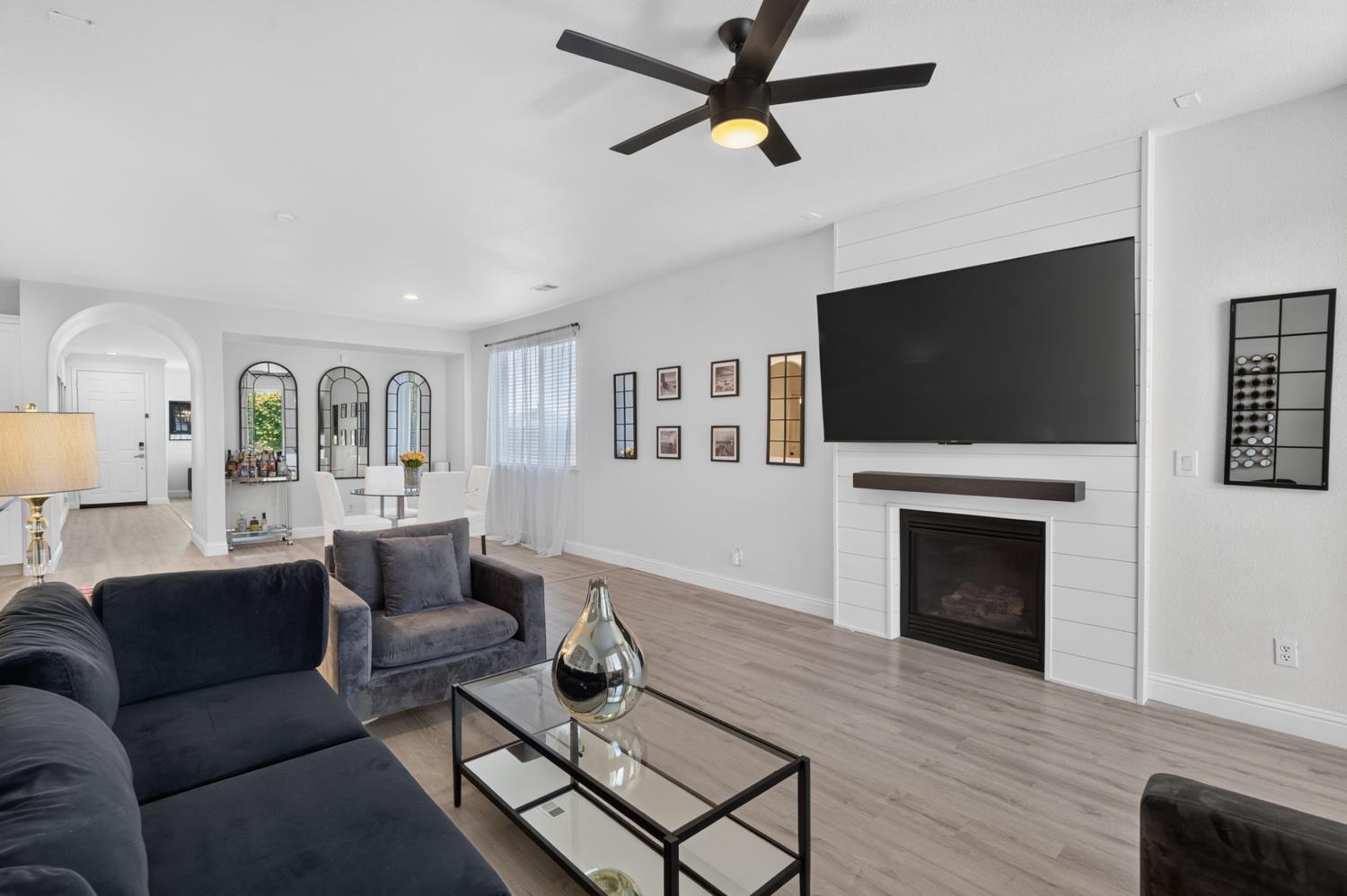 4315 Niobe Circle