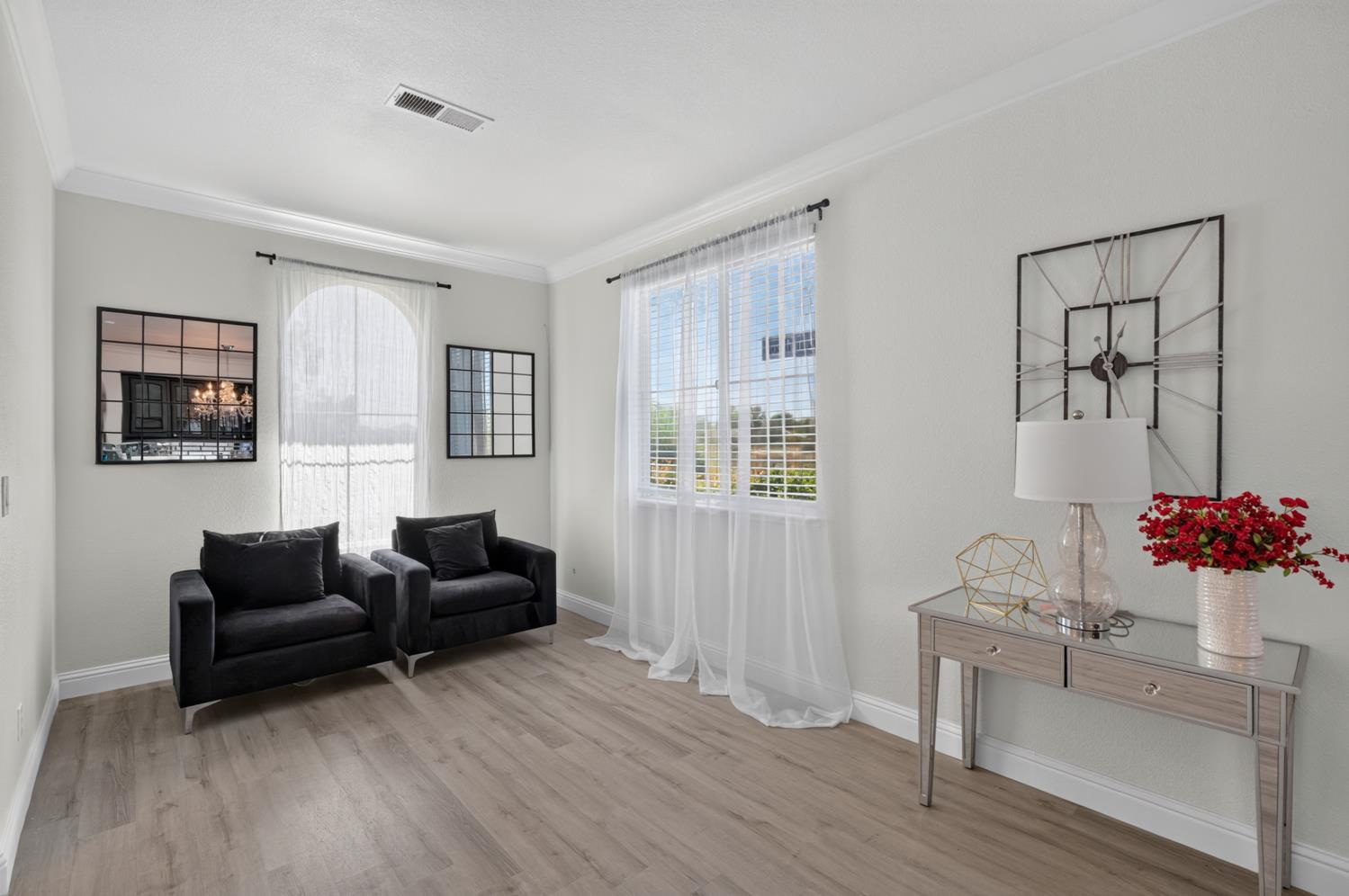 4315 Niobe Circle