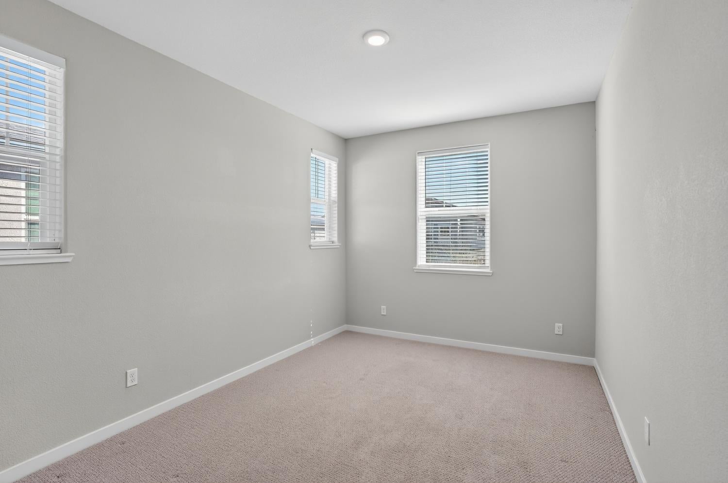 2719 Alcove Way
