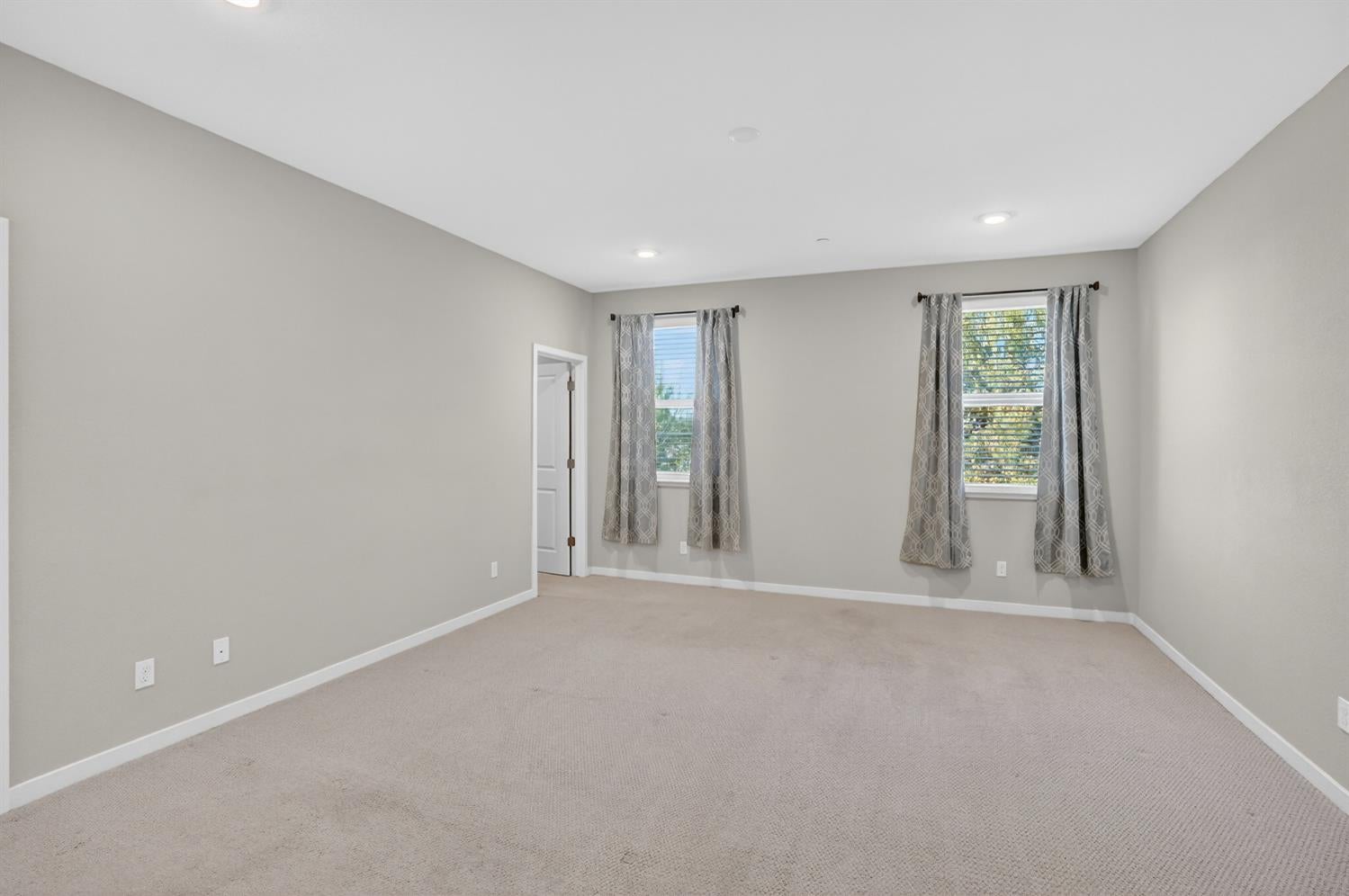 2719 Alcove Way