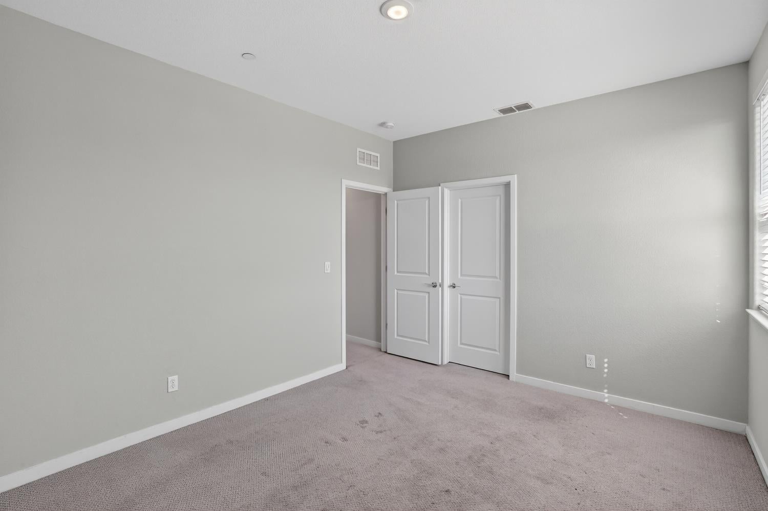 2719 Alcove Way