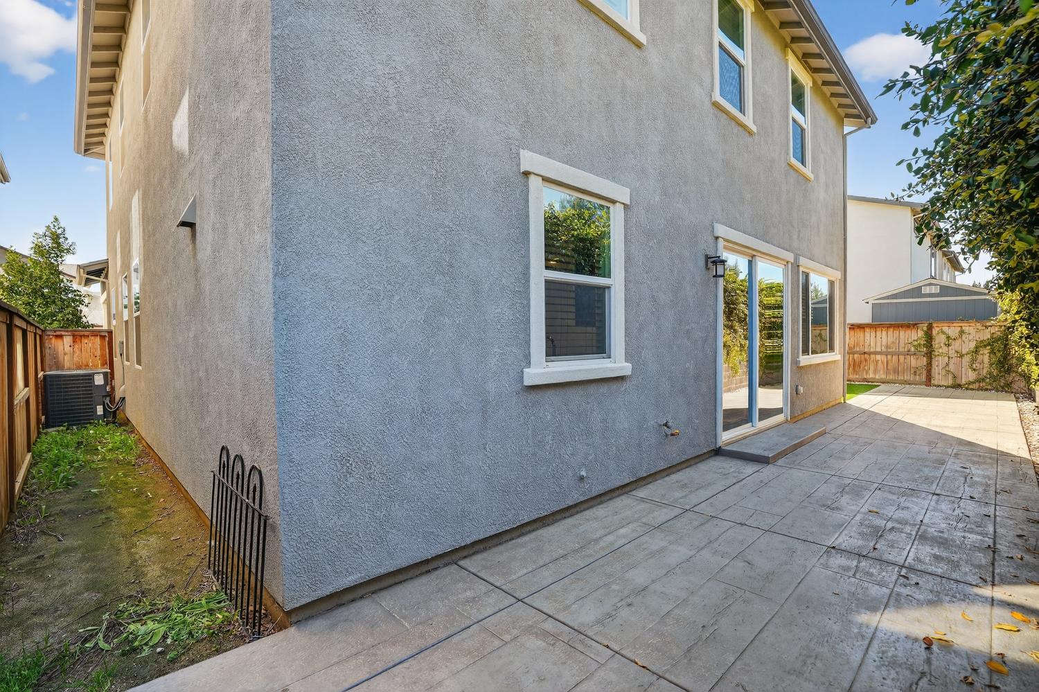 2719 Alcove Way