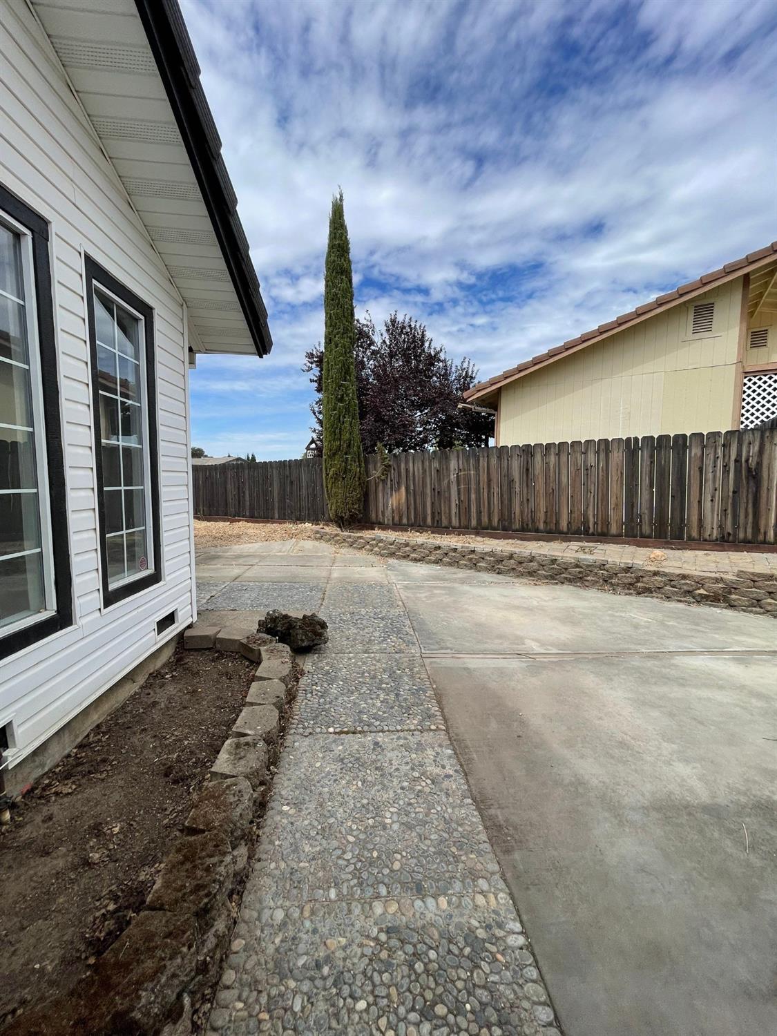 2088 Greenbriar Road