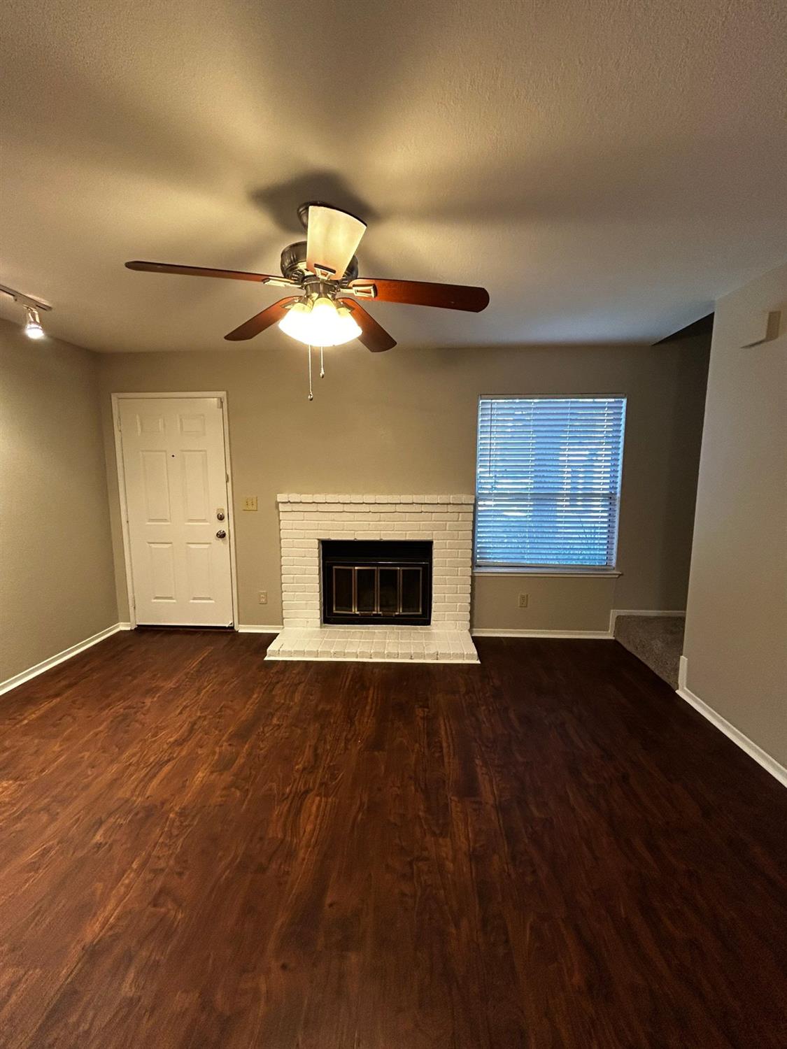 9127 Newhall Drive 31