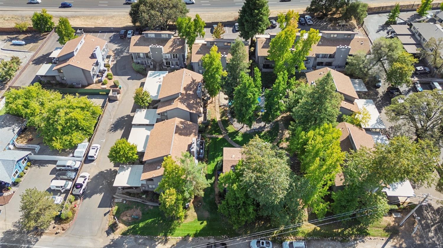 3180 Country Club Drive 1B