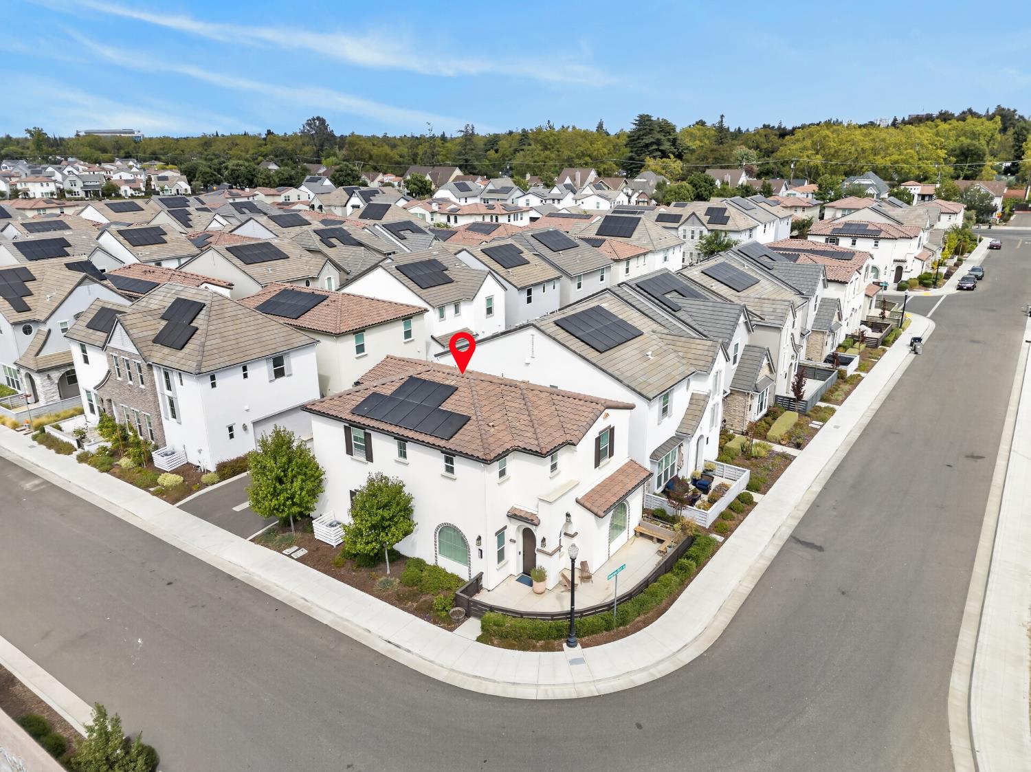 2318 Bronze Star Way