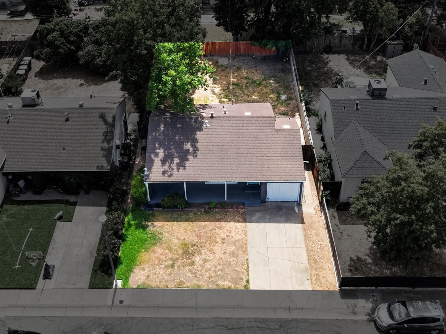 1444 Stoddard Street