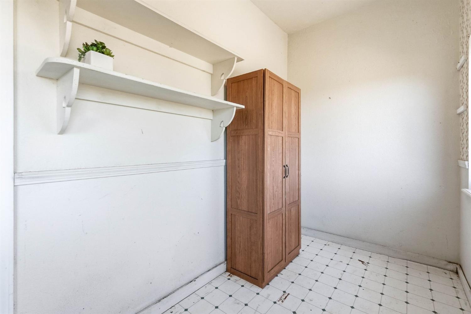 3371 Lazer Court