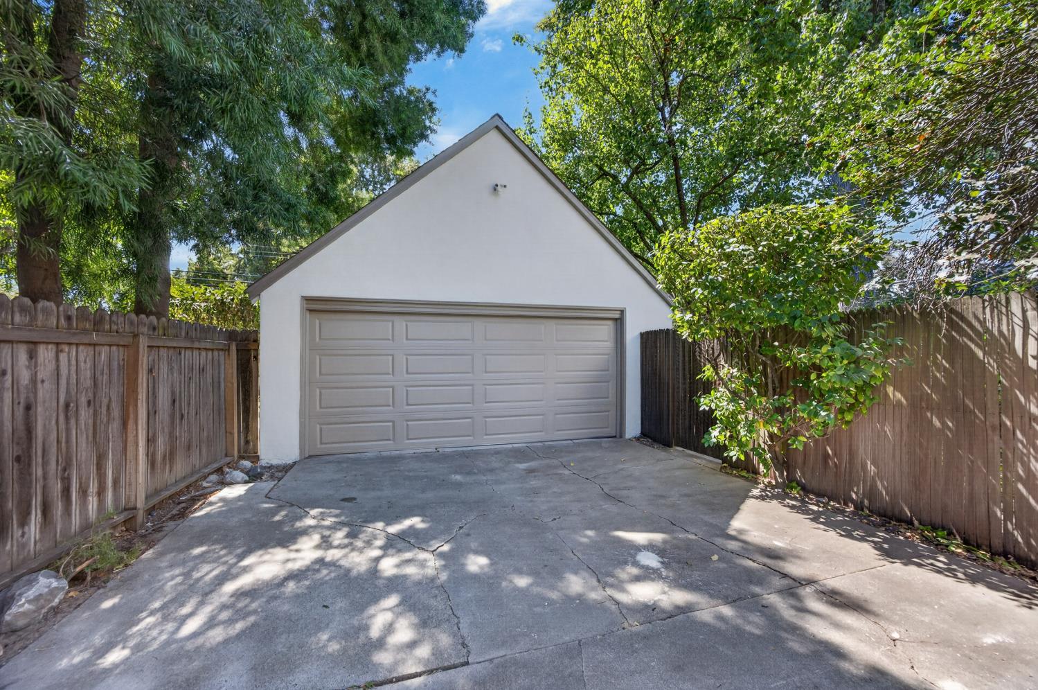 452 Blackwood Street