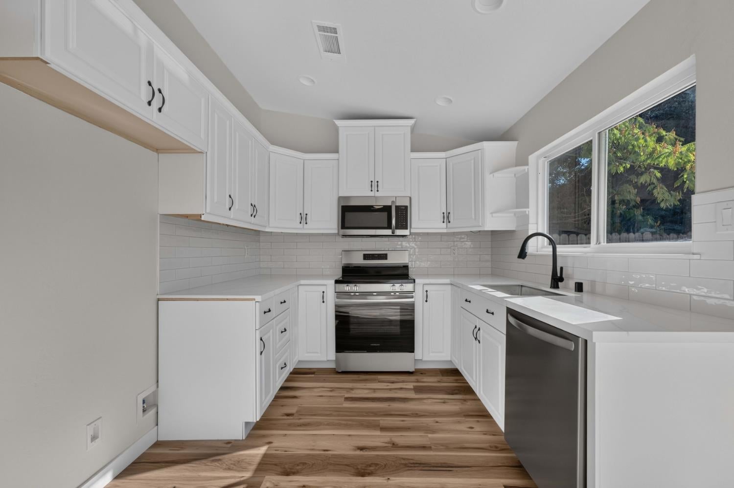 7313 Dieppe Way
