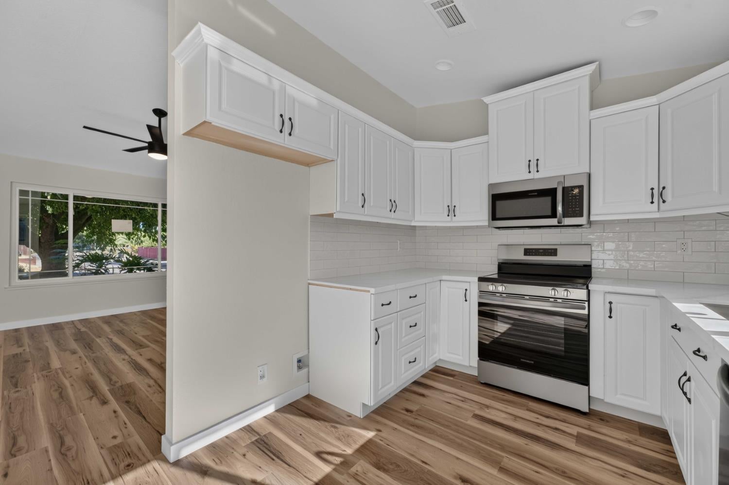 7313 Dieppe Way