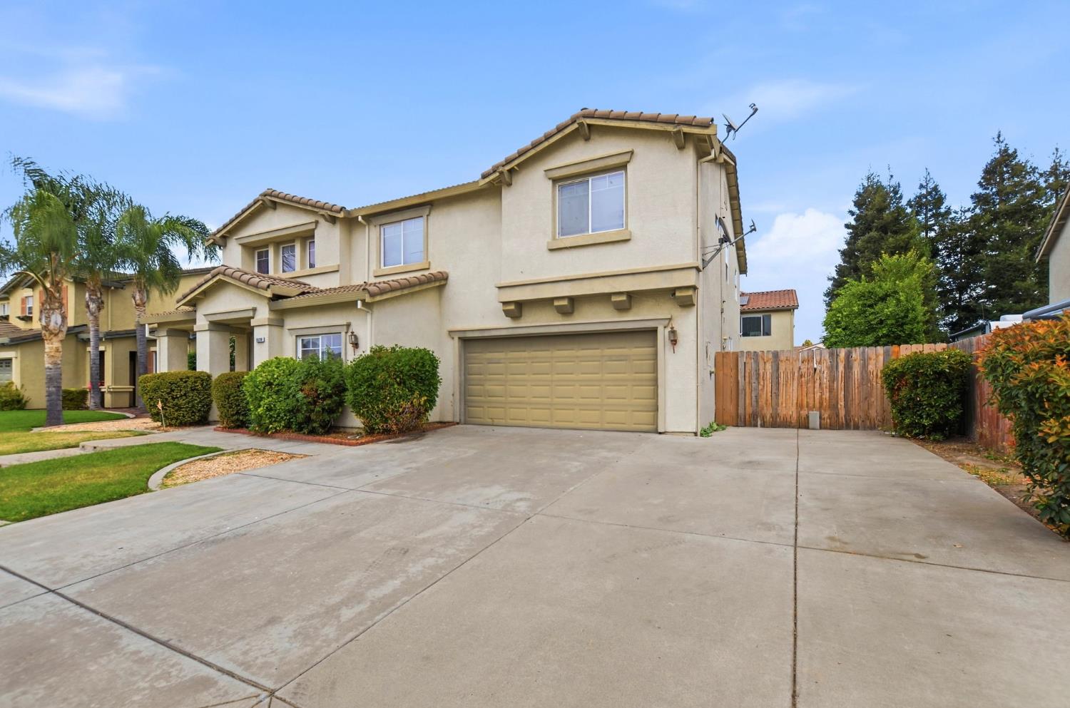 1570 Sage Sparrow Avenue