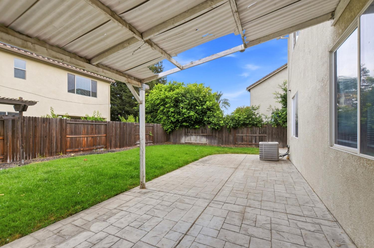 1570 Sage Sparrow Avenue