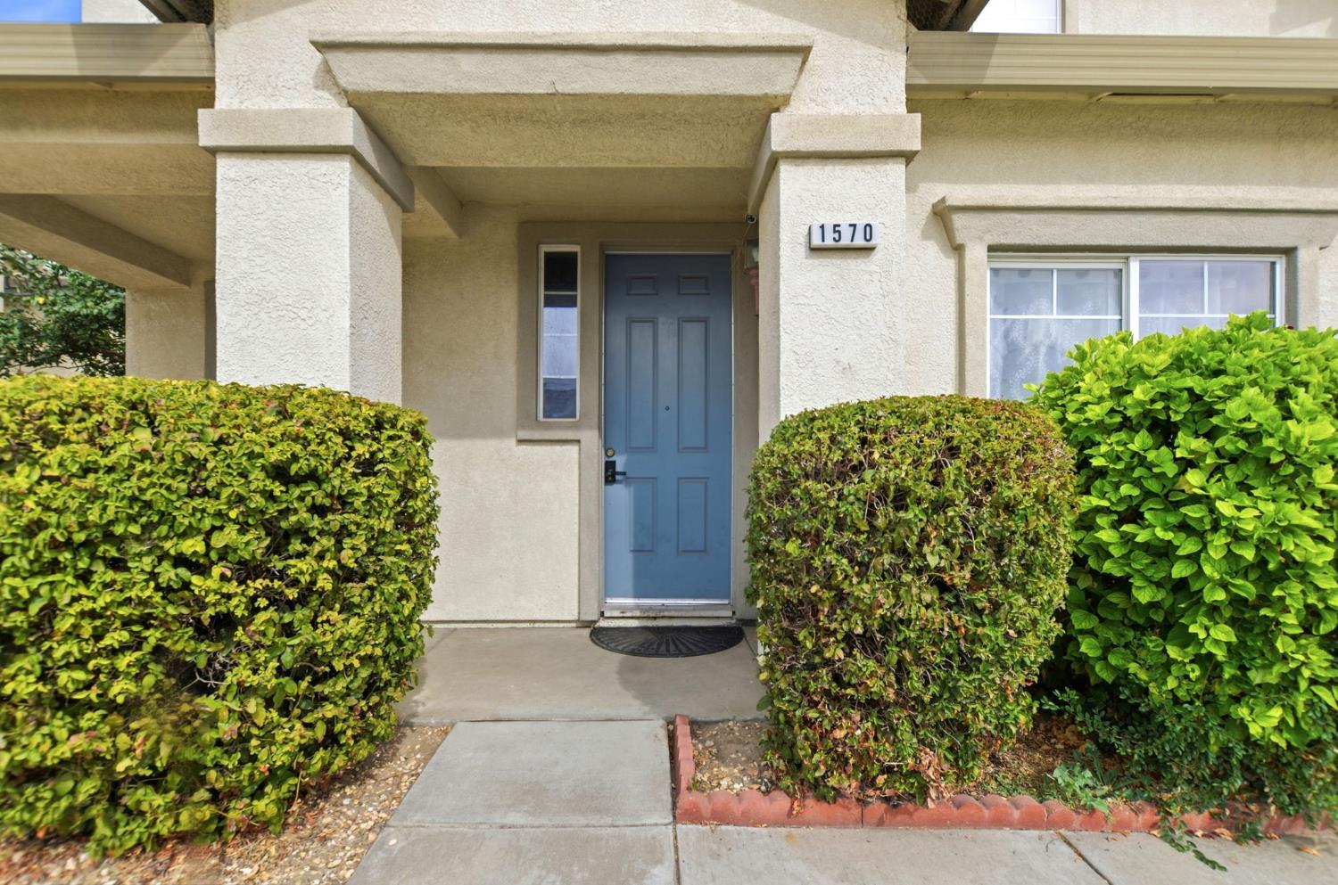 1570 Sage Sparrow Avenue