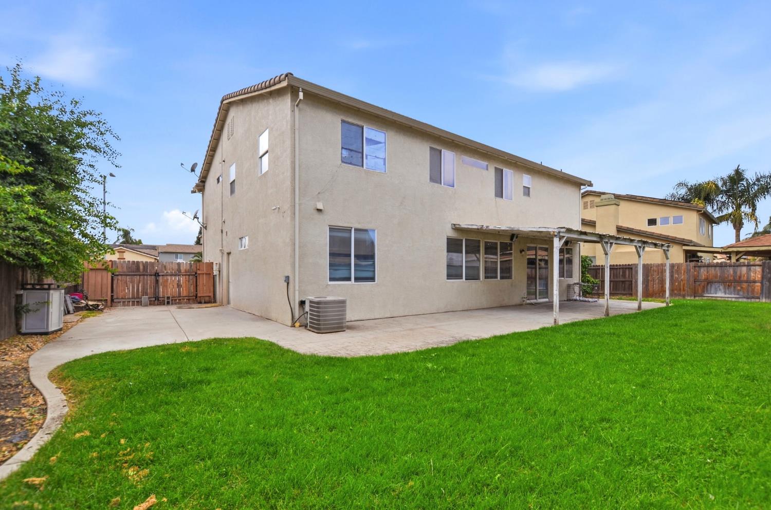 1570 Sage Sparrow Avenue