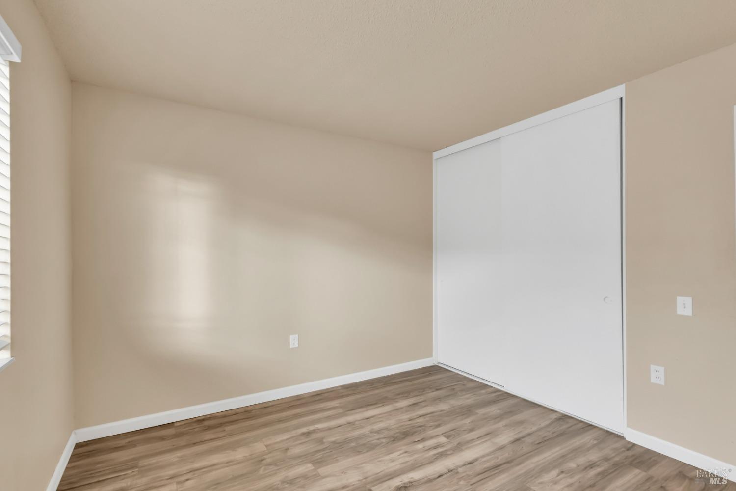 103 Isle Royale Circle