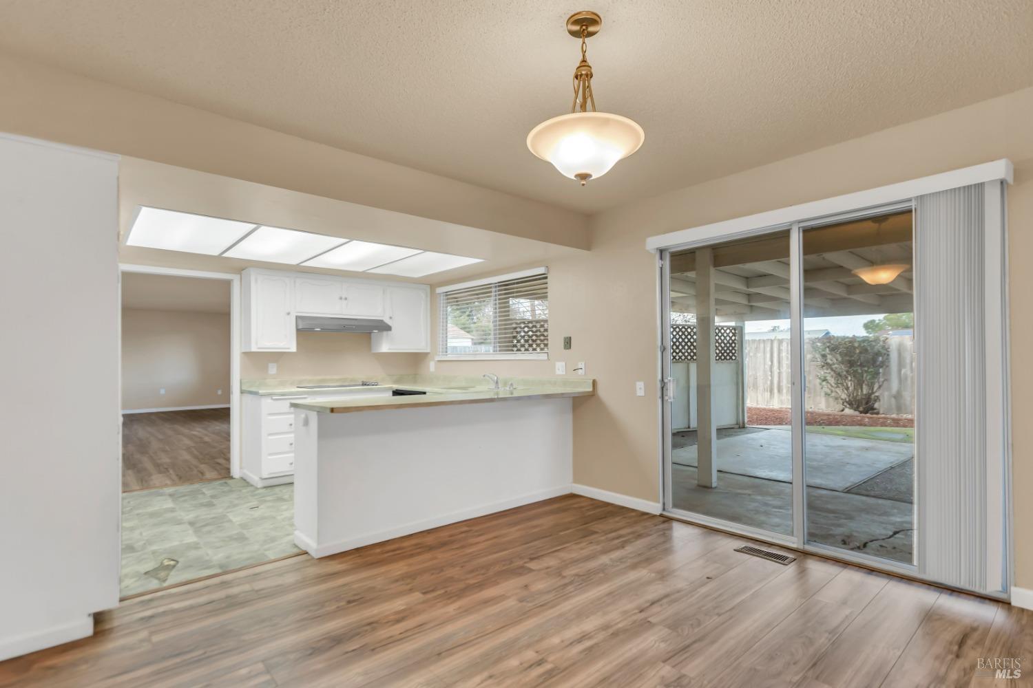 103 Isle Royale Circle