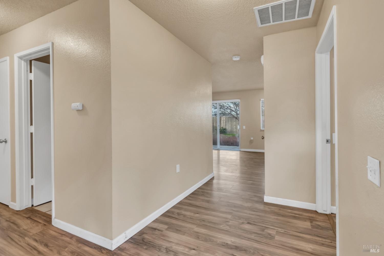 103 Isle Royale Circle