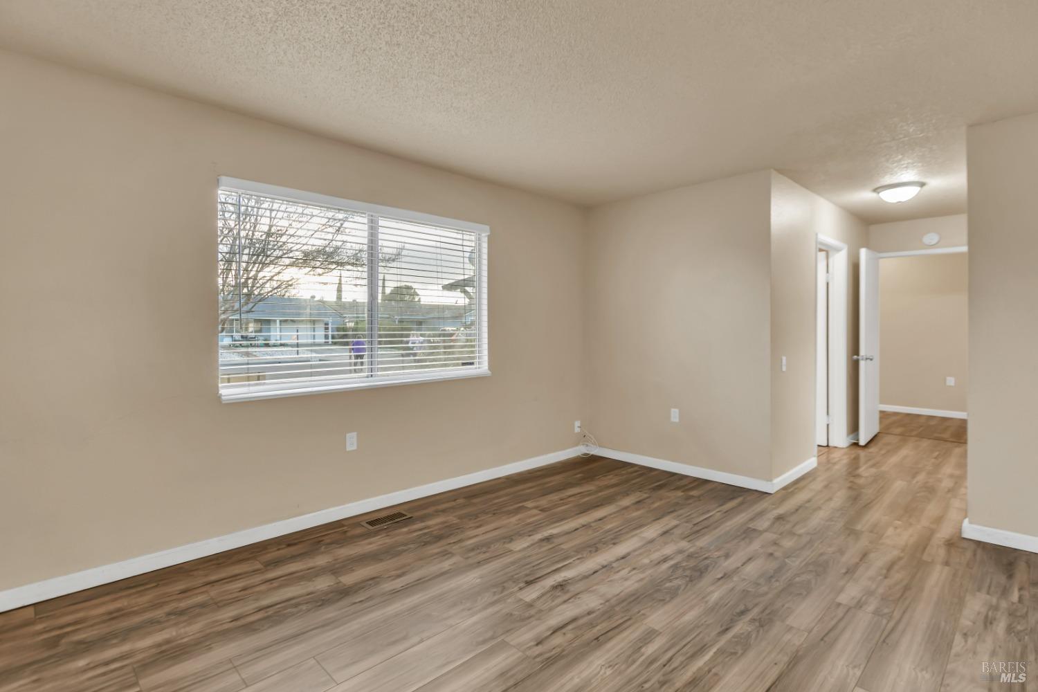 103 Isle Royale Circle