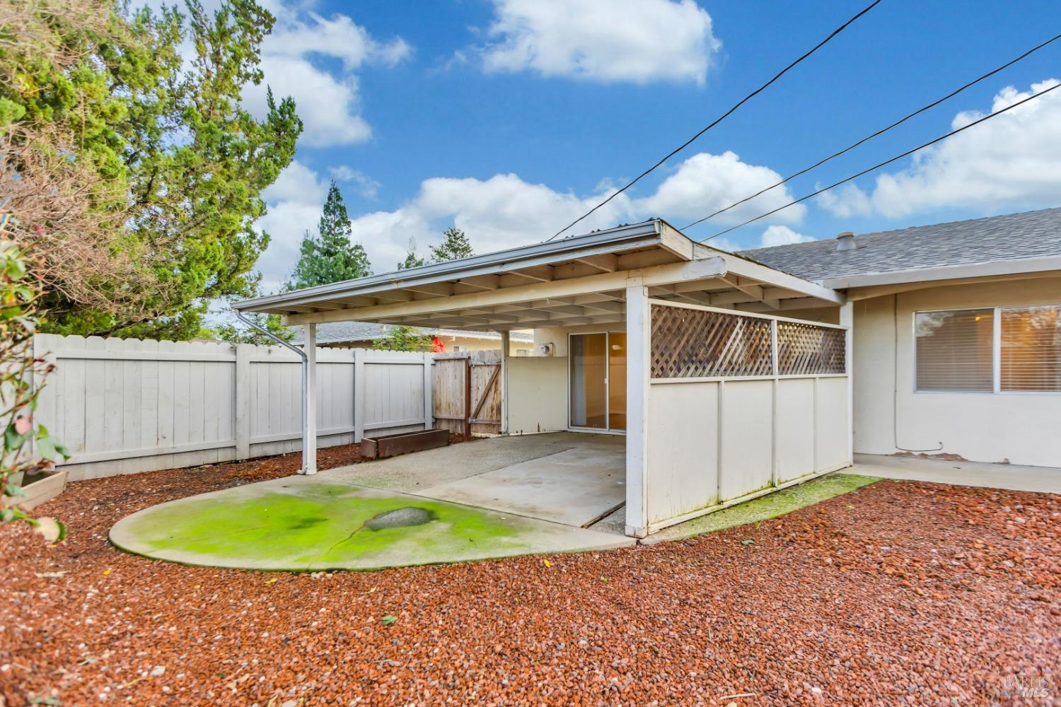 103 Isle Royale Circle