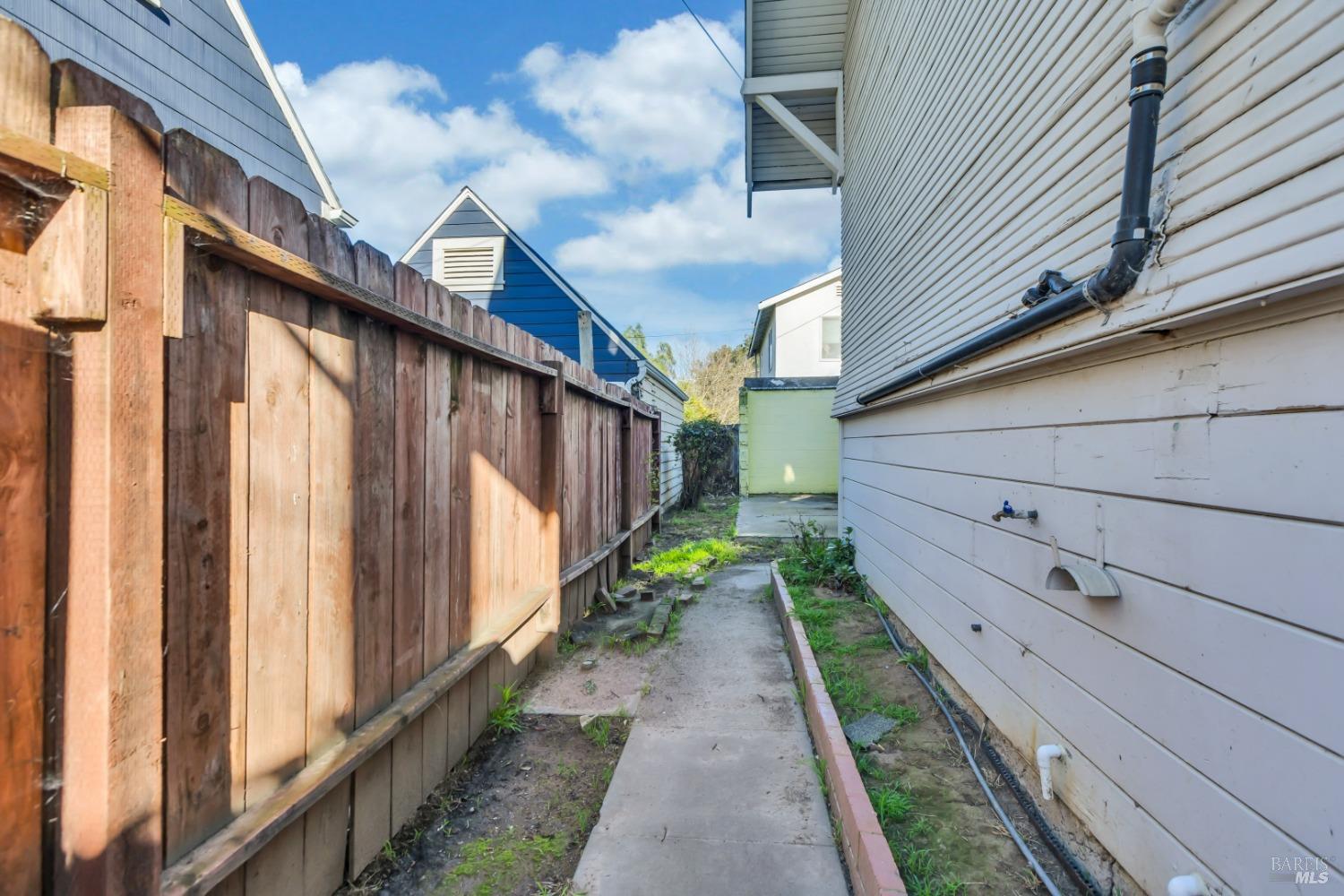 1218 El Dorado Street