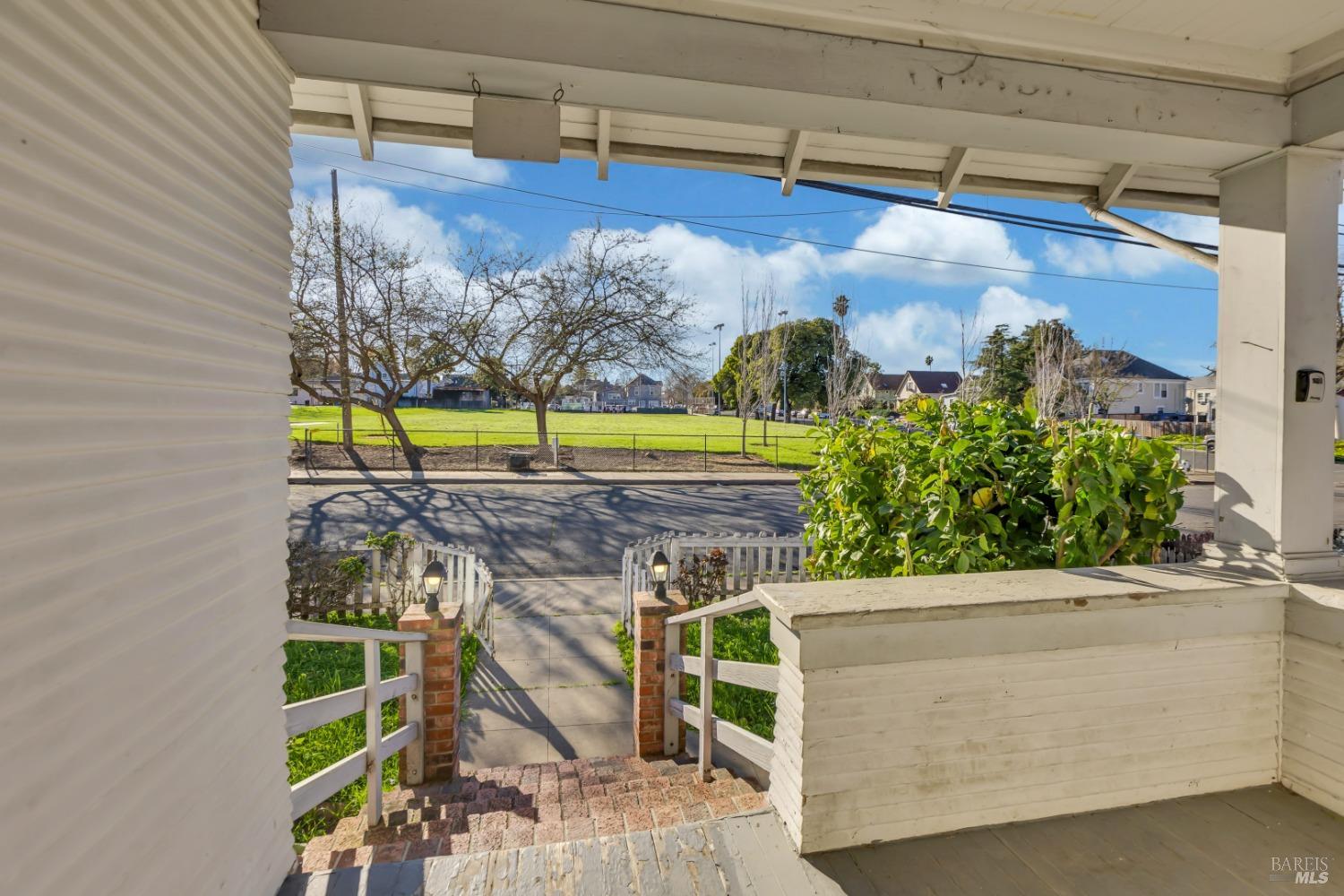 1218 El Dorado Street