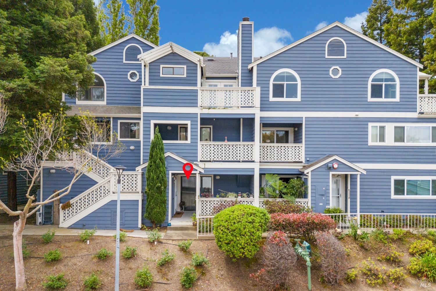 136 Sea Crest Circle