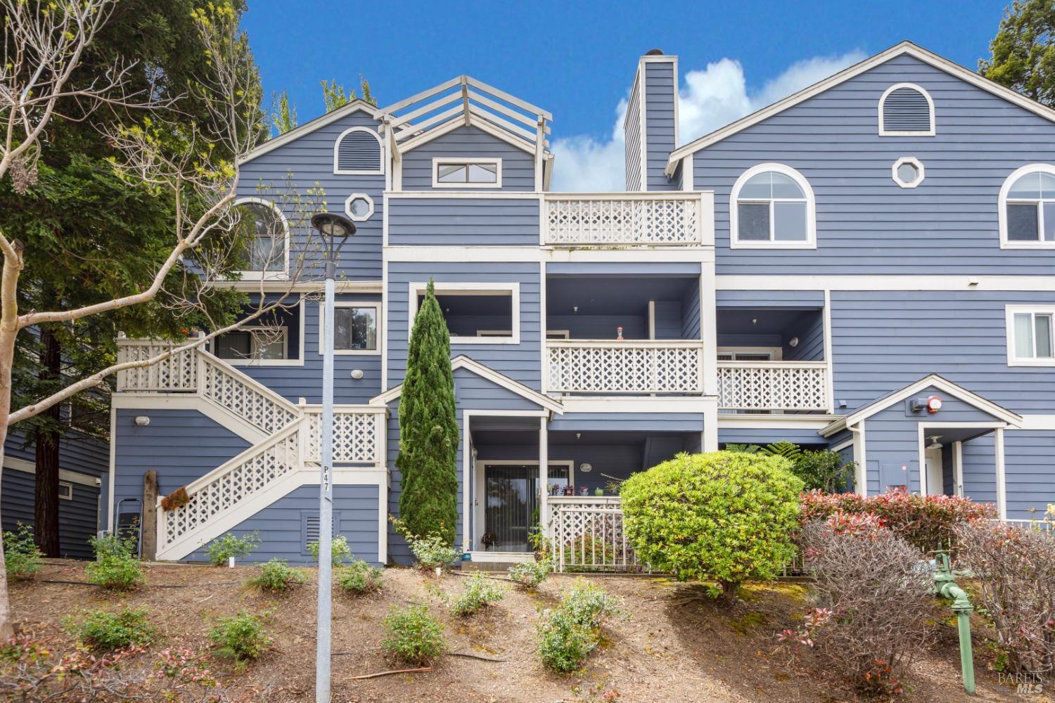 136 Sea Crest Circle