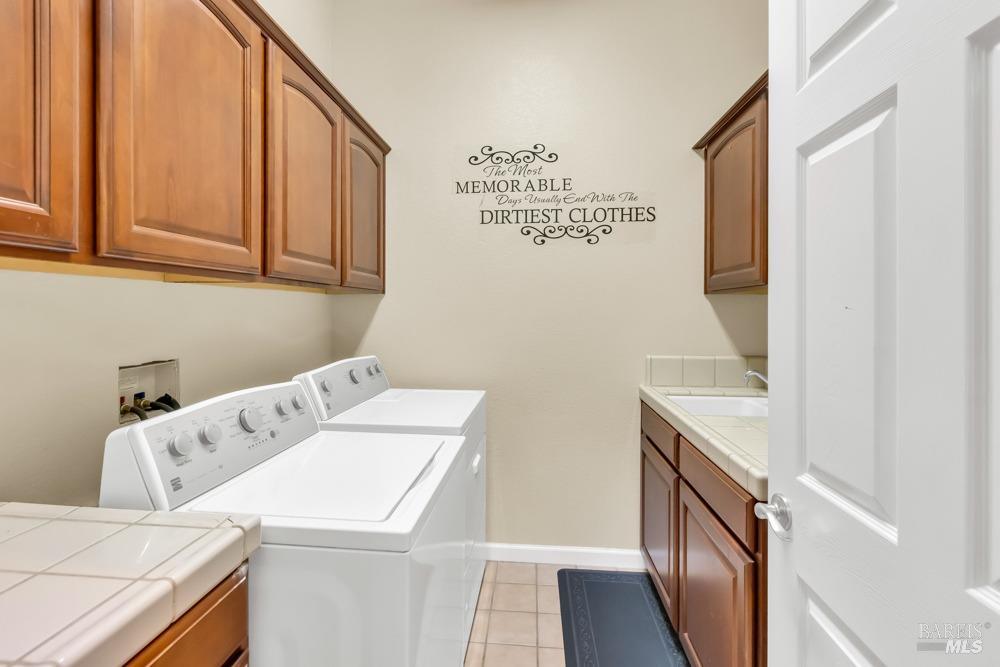 542 Coyote Hills Court