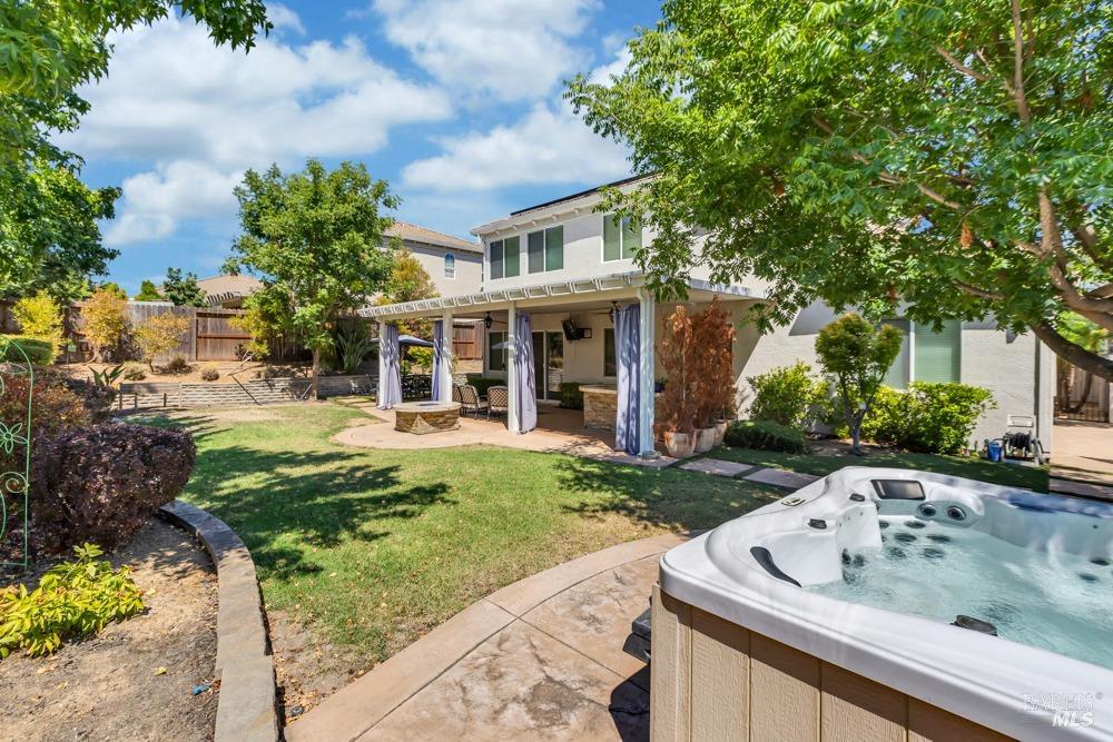 542 Coyote Hills Court